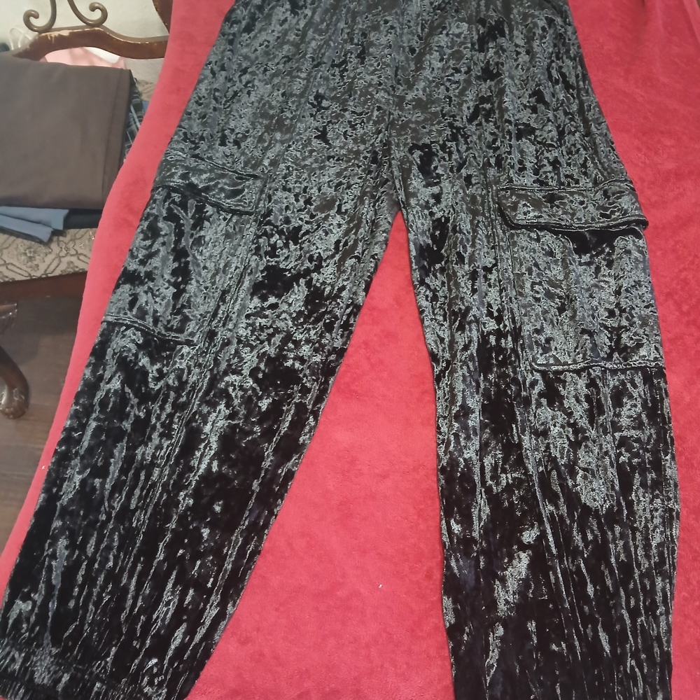 Jessica Simpson Black Velvet Pants
